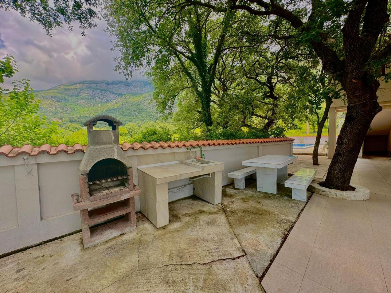 Stars Residence Petrovac Екстериор снимка