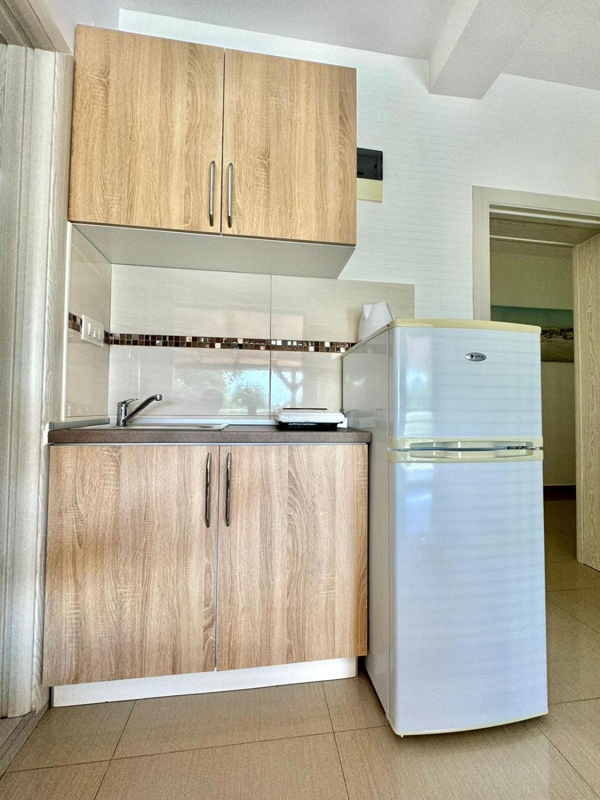 Stars Residence Petrovac Екстериор снимка