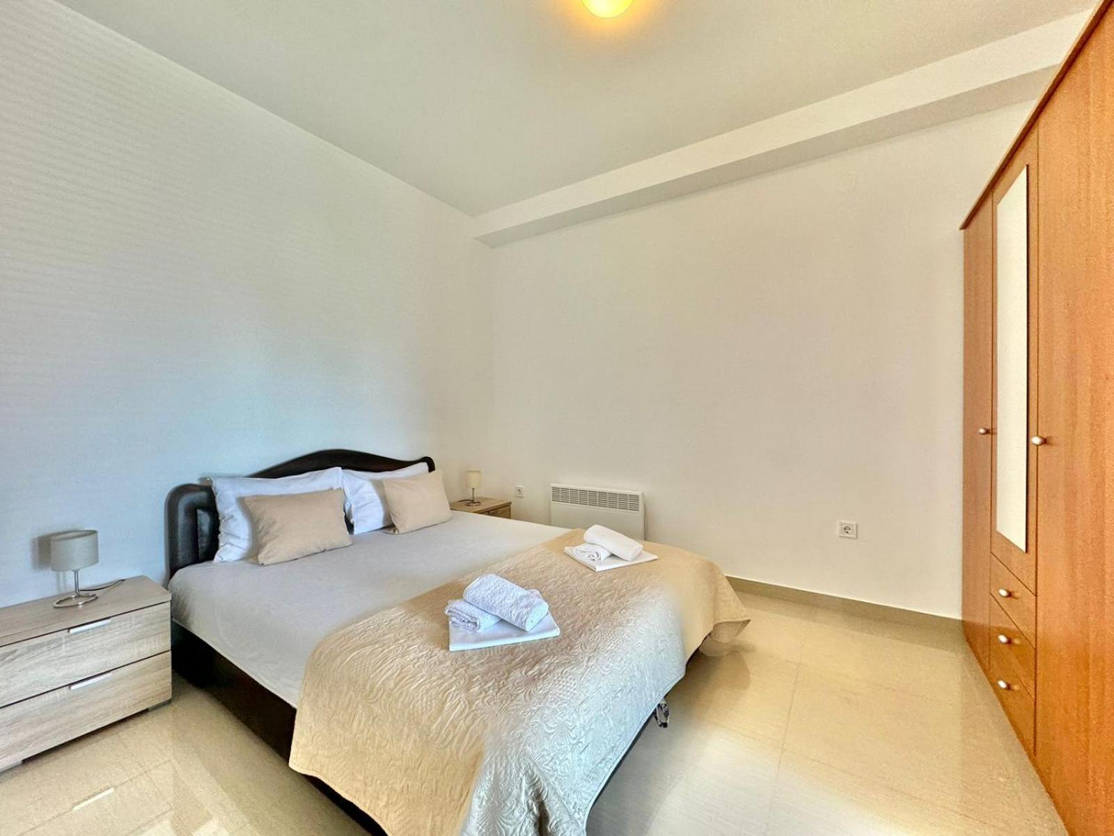Stars Residence Petrovac Екстериор снимка