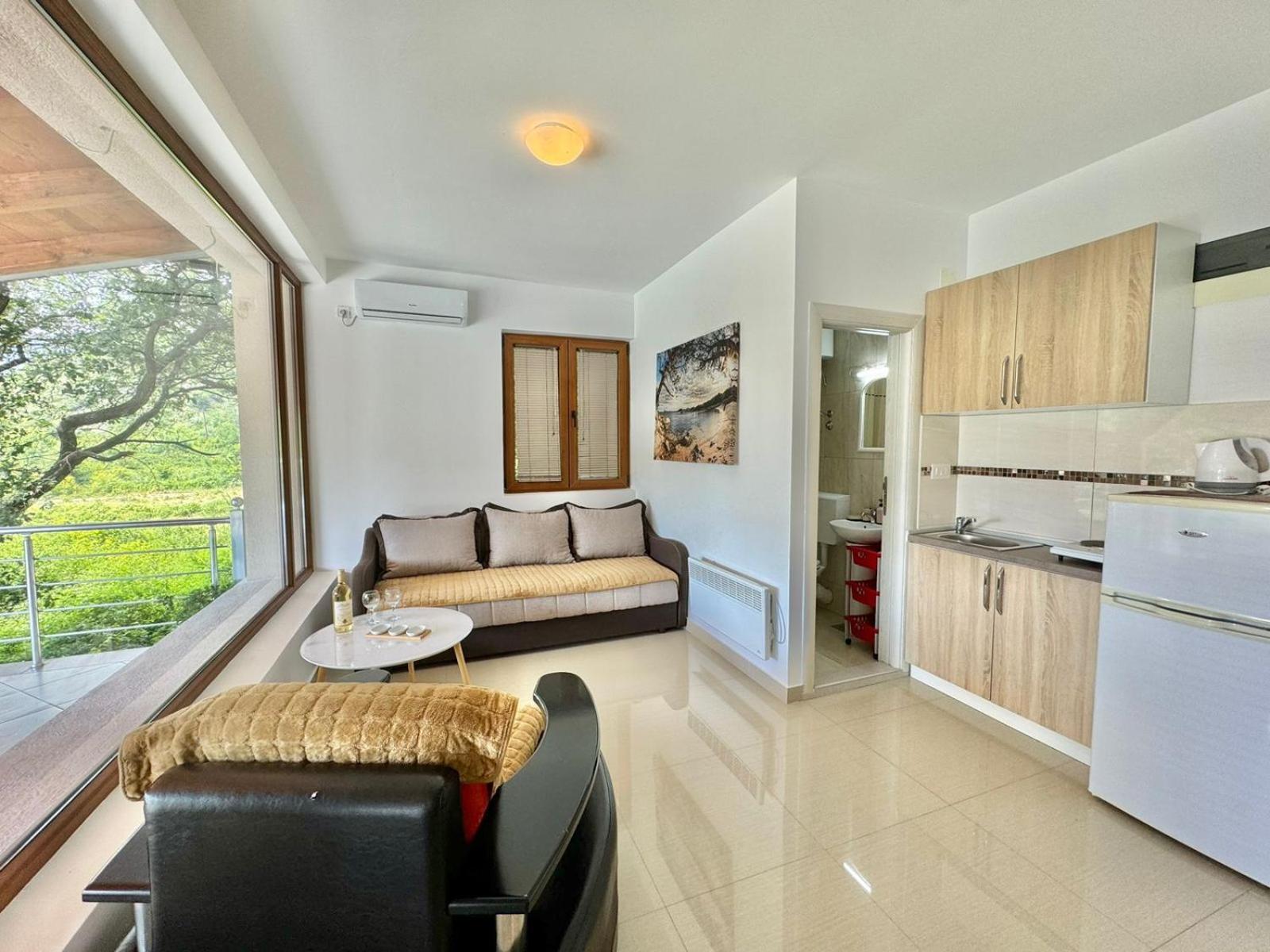 Stars Residence Petrovac Екстериор снимка