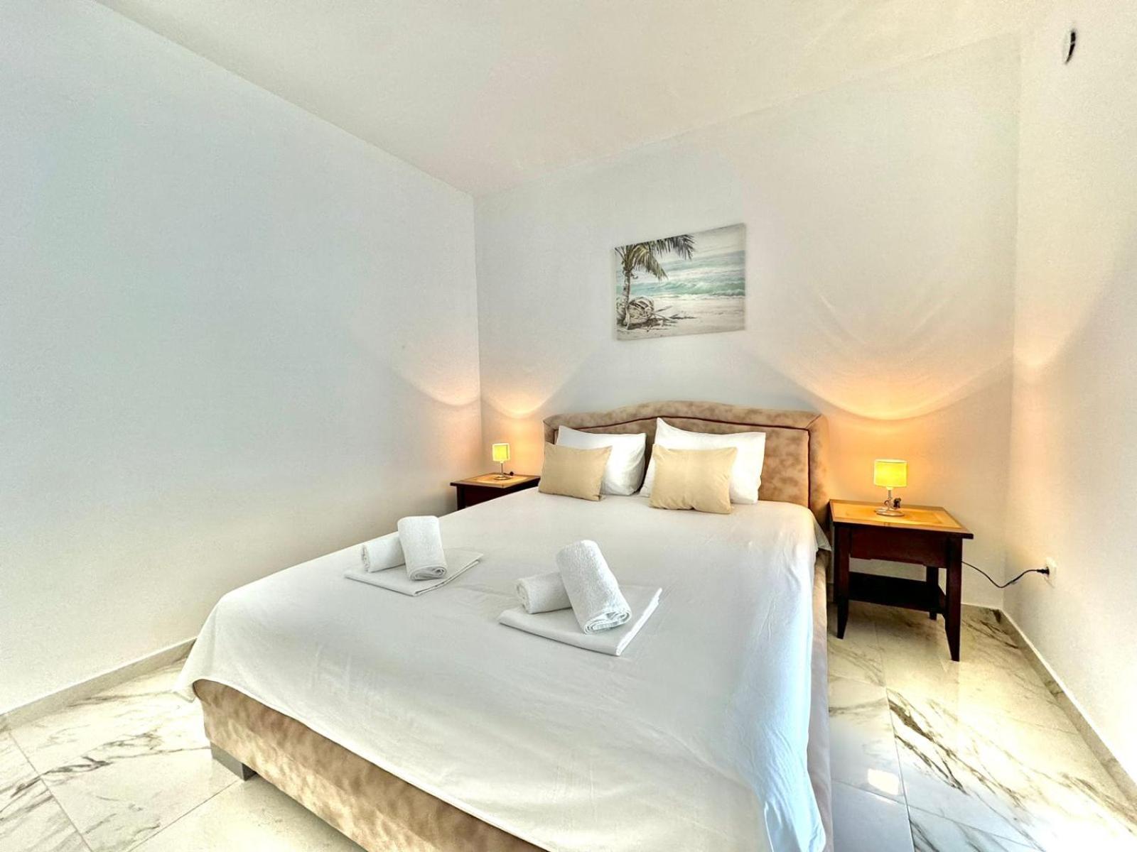 Stars Residence Petrovac Екстериор снимка