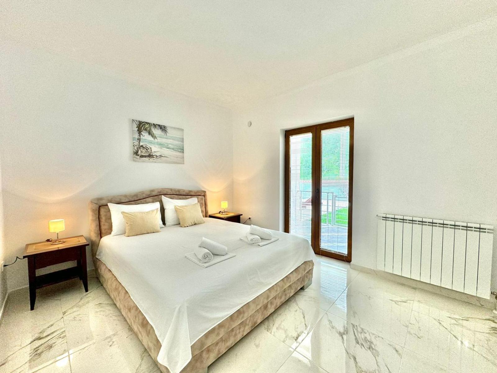Stars Residence Petrovac Екстериор снимка
