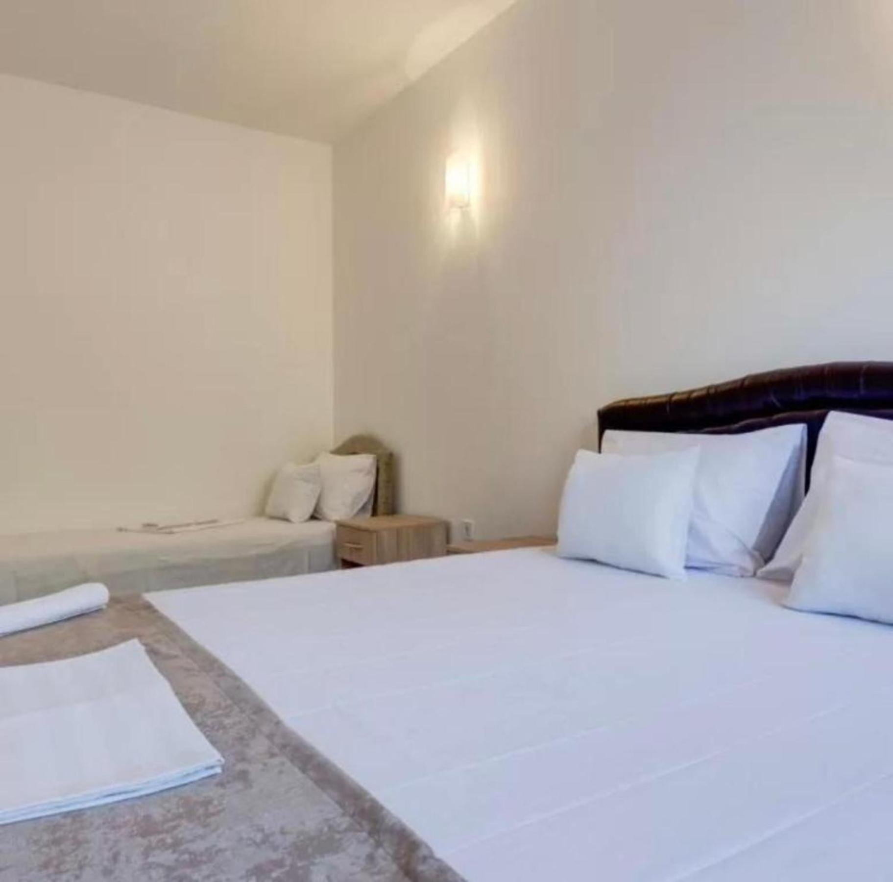 Stars Residence Petrovac Екстериор снимка