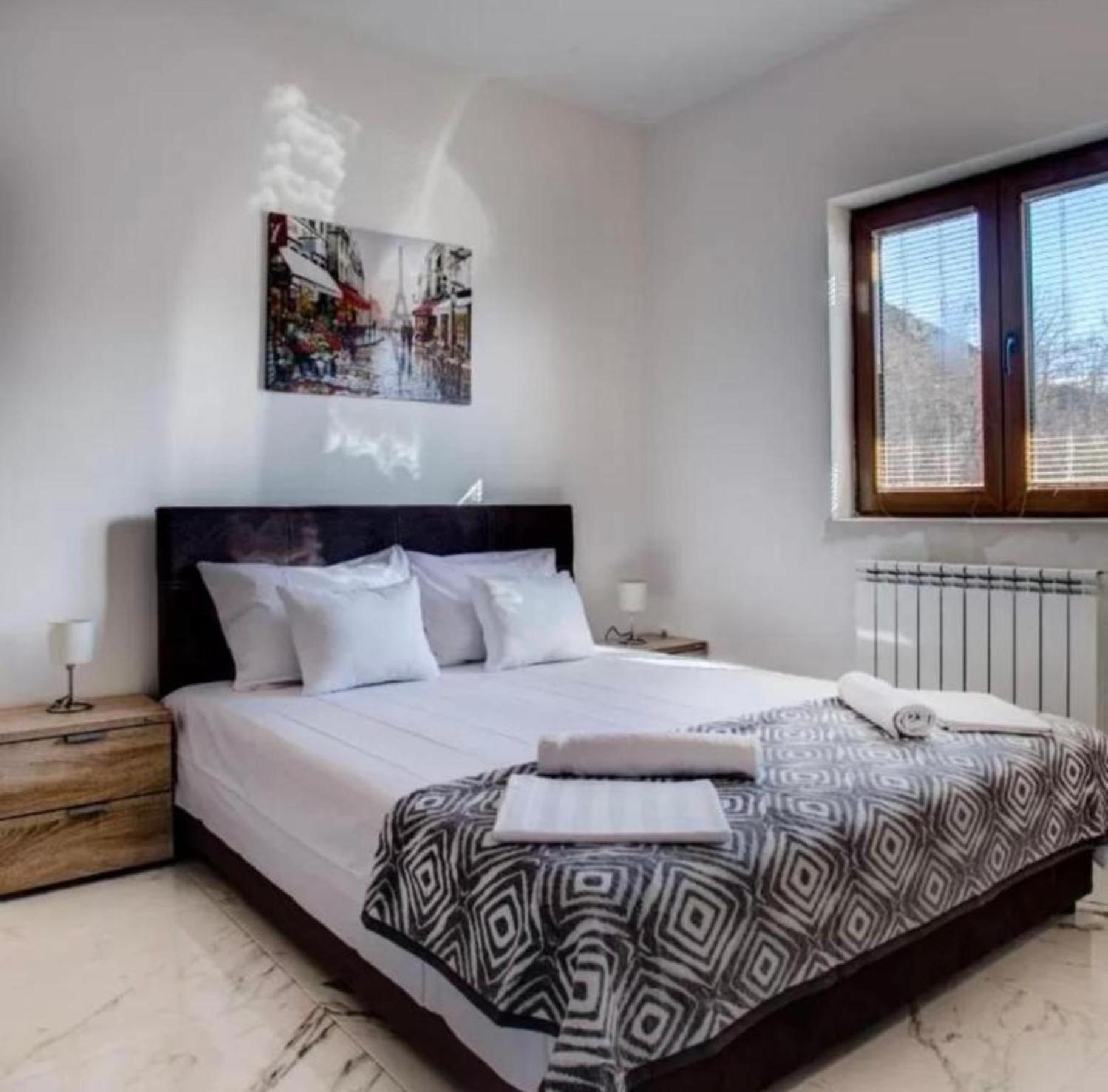 Stars Residence Petrovac Екстериор снимка
